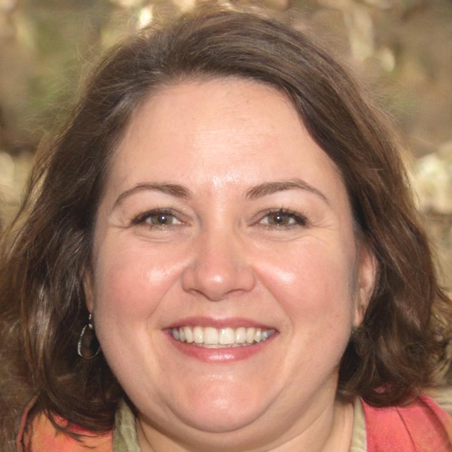 Dra. Esperanza Vallecillo, Directora de Investigación Financiera